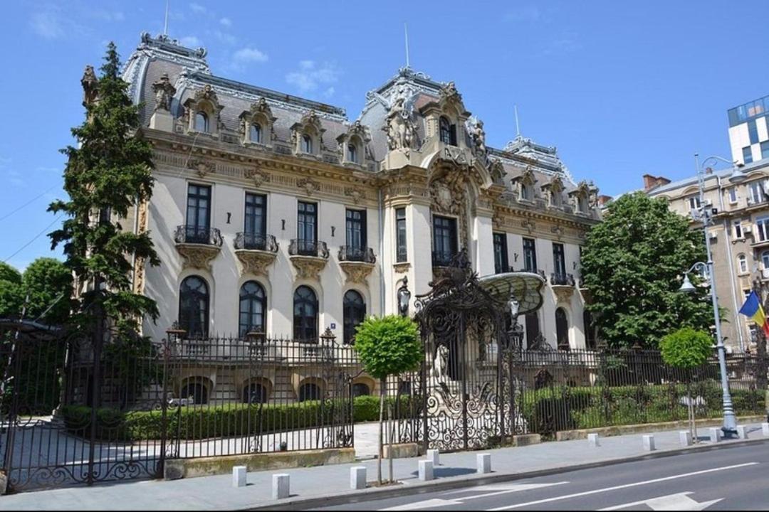 Super Central - Lovely One-Bedroom Apartment On Victoriei Avenue Βουκουρέστι Εξωτερικό φωτογραφία